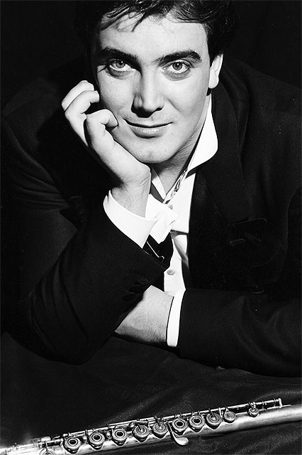 La flauta de Jaime Martín protagoniza el primer concierto de abono de la Orquesta Sinfónica de la Región de Murcia en Cartagena - 1, Foto 1