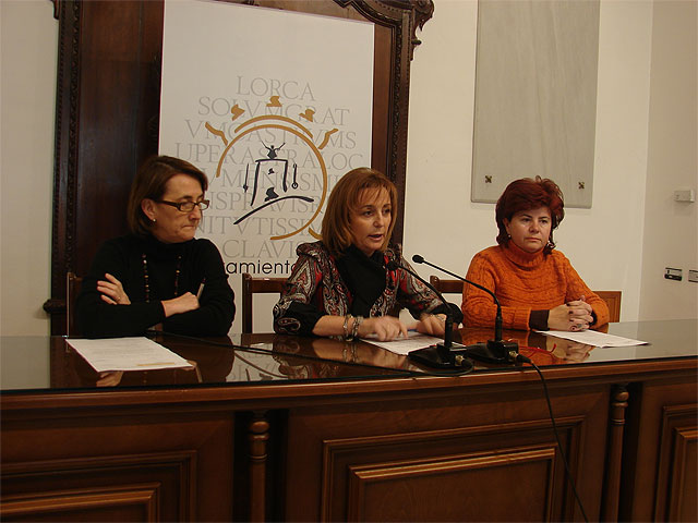 300 escolares de los barrios altos de Lorca se beneficiarán del apoyo escolar del programa “Paidos” y los talleres del ocio cultural del “Aula III” - 1, Foto 1