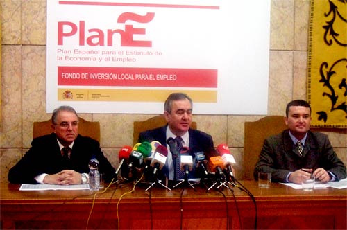 Los ayuntamientos ya han solicitado 175,7 millones de euros para obras en las que contratarn a 6.300 trabajadores, Foto 1