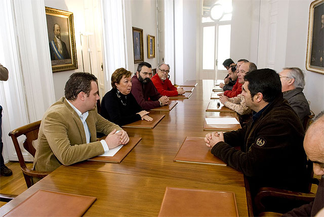 La alcaldesa recibe a los trabajadores de Zincsa - 1, Foto 1