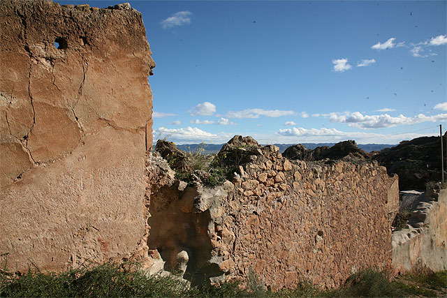 El Ayuntamiento aclara que el PSOE previó la recuperación de la ermita de San Lázaro para 2010 o 2011 dentro de las obras del Pibal - 1, Foto 1