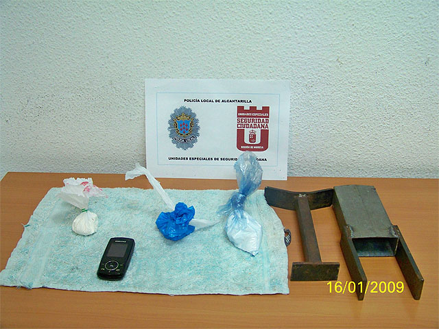 La Policía Local de Alcantarilla detiene a un presunto traficante de cocaína en la Avda. Príncipe de esta localidad - 1, Foto 1