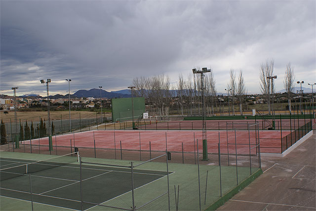 Las obras del polideportivo municipal suponen una inversión de 120.000 euros - 1, Foto 1