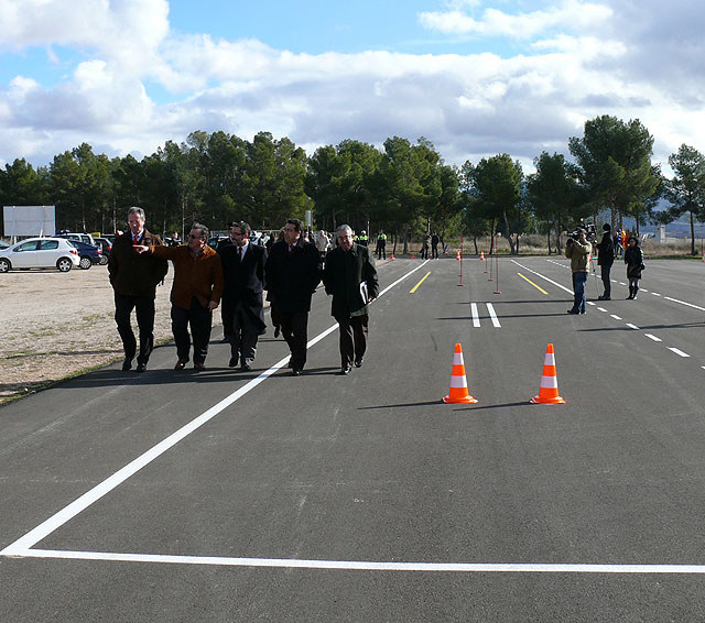 Inaugurada la pista para exámenes de conducir y presentado el proyecto de Centro de Educación Vial - 3, Foto 3