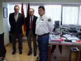 El alcalde de Santomera, Jos Mara Snchez, se ha desplazado hasta Murcia para tratar la financiacin de Proteccin Civil y fijar unos plazos para la ampliacin horaria del Terminal de Mando y Control –TMC 112-