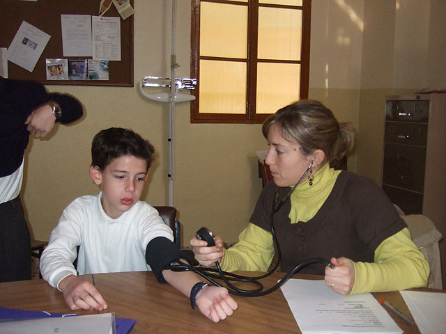 Los alumnos de 3º y 4º de primaria del colegio “La Milagrosa” participan en el programa de “Prevención de la obesidad infantil”, Foto 1