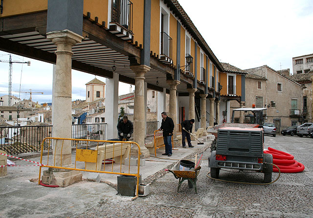 Comienzan las obras de iluminación de varios edificios del Casco Antiguo - 1, Foto 1