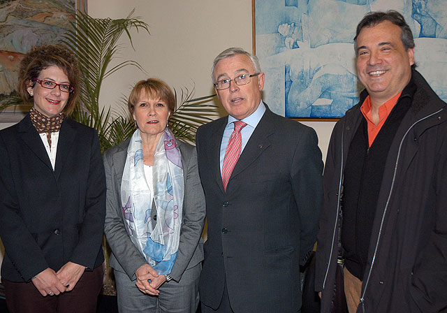 La presidenta de la Universidad francesa de Cergy-Pontoise se interesa por la colaboración con la Universidad de Murcia - 1, Foto 1