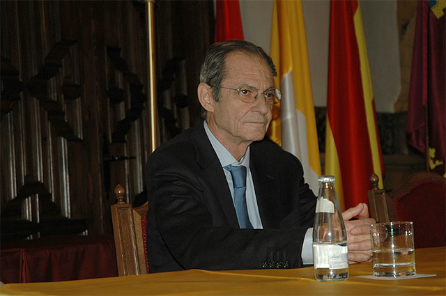 Enrique Bonete: “En España muy pocos enfermos terminales solicitan la muerte” - 1, Foto 1