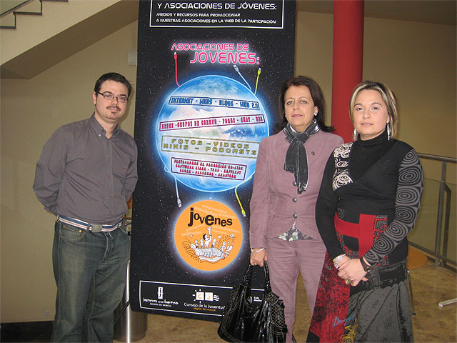 La directora del Instituto de la Juventud resalta las tecnologías web como vía de comunicación para llegar a los jóvenes - 1, Foto 1