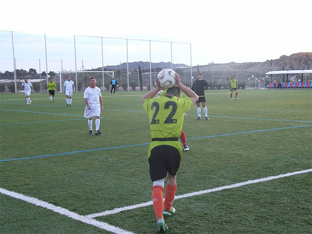 Finaliza la primera vuelta de la Liga de Fútbol Aficionado Juega limpio, Foto 1
