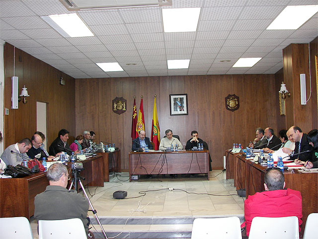 El Ayuntamiento instará al Gobierno de la Nación a que se disuelvan ya los Ayuntamientos gobernados por ANV - 1, Foto 1