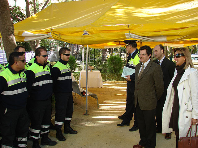 El Servicios de Emergencias municipal tuvo que realizar 19 actuaciones a causa del fuerte temporal de viento - 1, Foto 1