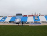 Remodelada la grada del campo de fútbol del Polideportivo Municipal de 