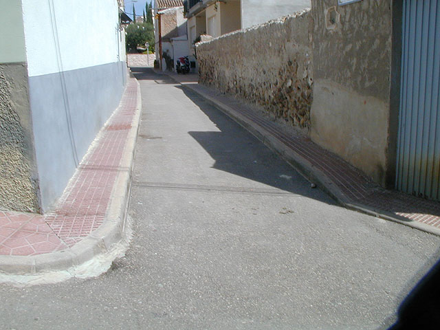 The City Council awarded the contract for replacement of sidewalks and utilities in the streets Bolivia, Virgen del Castillo, and Barranco Rdenas, Foto 2