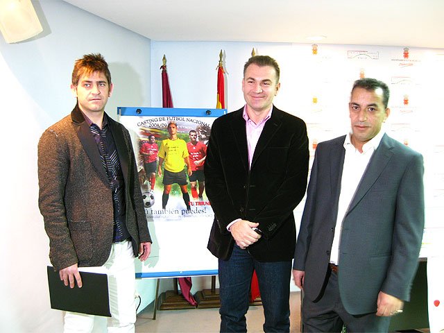 El casting de fútbol ‘Tú también puedes!’ elegirá en Murcia a las jóvenes promesas de este deporte - 2, Foto 2