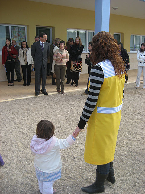 La Comunidad Autónoma financia con 500.000 euros el nuevo centro de atención a la infancia ‘Los Granaos’ de Beniaján - 2, Foto 2