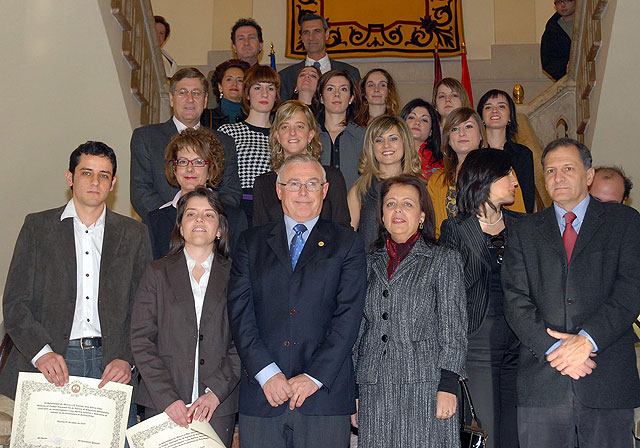 La Universidad de Murcia ofreció un homenaje a los quince estudiantes Premios Nacionales Fin de Carrera - 1, Foto 1