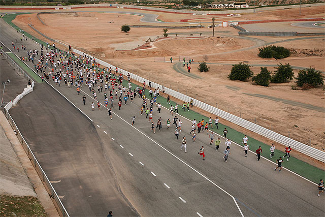 Fiesta del deporte escolar en el Circuito de Velocidad de Cartagena - 1, Foto 1