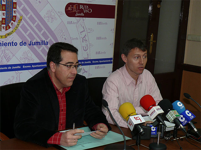 Más de 700 niños y niñas participan en las escuelas municipales de deportes de jumilla - 1, Foto 1