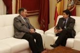 El Defensor del Pueblo se compromete a aproximar la Institución a los ciudadanos de Lorca