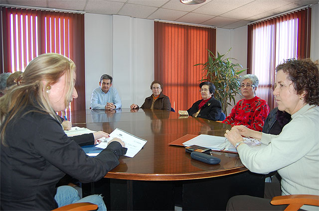 El Ayuntamiento de Alguazas colaborará con Cáritas para controlar el reparto de suministros. - 2, Foto 2