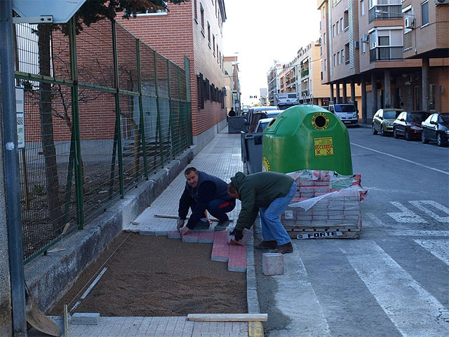 La concejalía de Gestión del Territorio invertirá cerca de 190.000 euros en la creación de 122 vados peatonales adaptados para minusválidos - 2, Foto 2