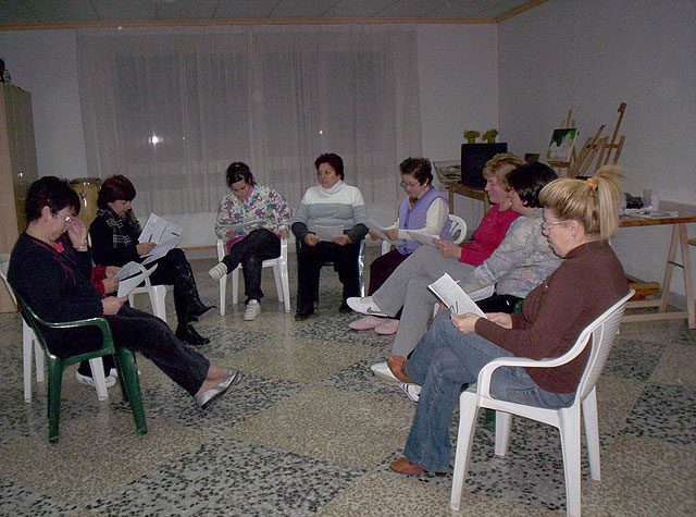 La Asociación Sociocultural de la Mujer de Totana comienza las actividades del 2009, Foto 1