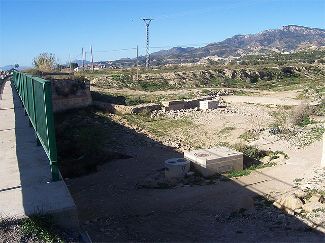 El alcalde insta al presidente de la Confederación Hidrográfica del Segura a la redacción del proyecto de construcción de la presa de Lébor, Foto 2
