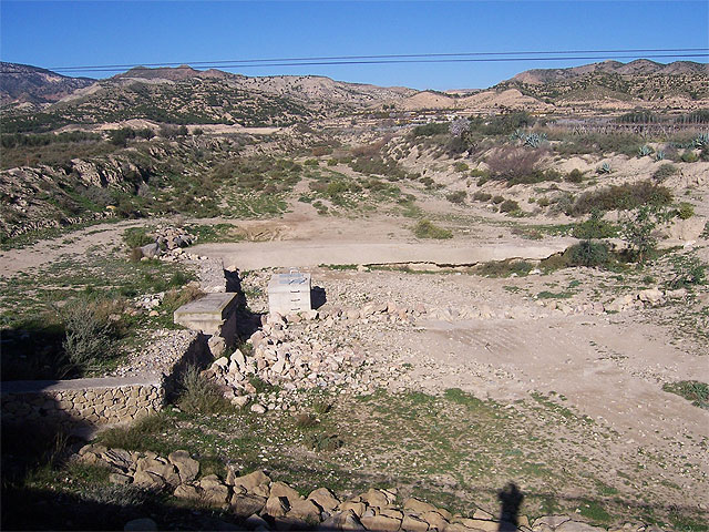El alcalde insta al presidente de la Confederación Hidrográfica del Segura a la redacción del proyecto de construcción de la presa de Lébor, Foto 3