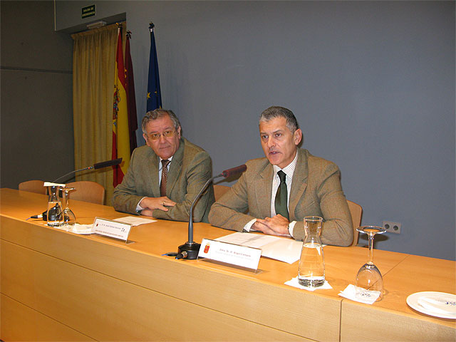 El Centro de Cualificación Turística organiza un curso sobre cocinas del mundo - 1, Foto 1
