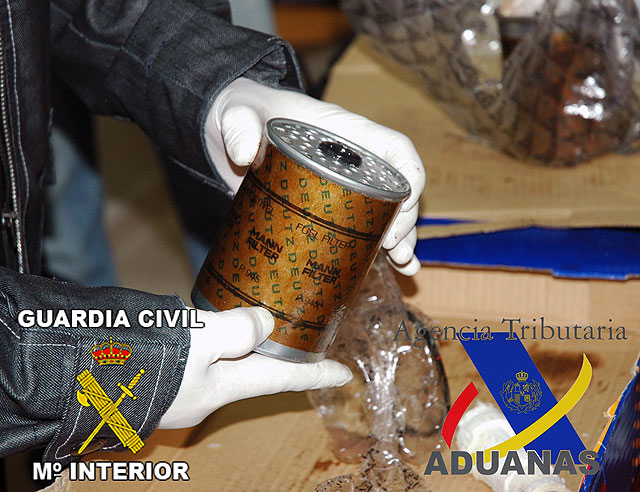 Operación KRAUS: Vigilancia Aduanera y Guardia Civil en una operación policial conjunta aprehenden cocaína en dobles fondos - 1, Foto 1