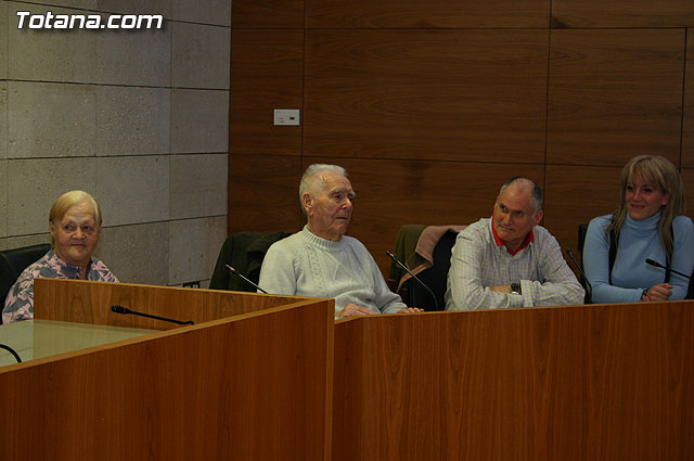 Recepcin institucional a un grupo de usuarios de la residencia de personas mayores “La Pursima” - 11