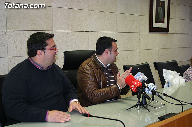 Recepcin institucional a un grupo de usuarios de la residencia de personas mayores “La Pursima” - 14