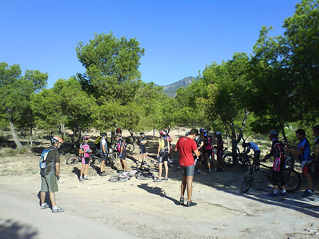 Organizan una ruta en bicicleta de montaña, Foto 2