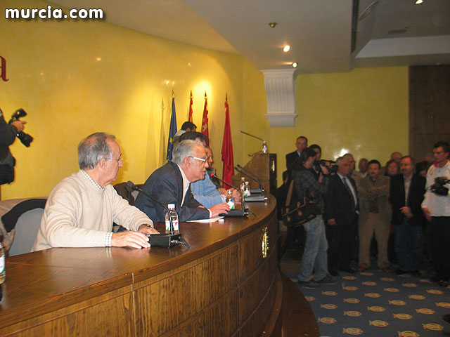 Los regantes celebran la primera asamblea pública como antesala de la manifestación - 1, Foto 1