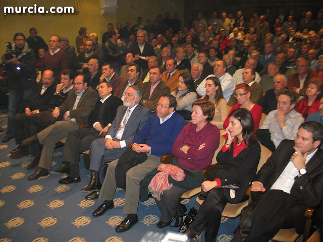 Los regantes celebran la primera asamblea pública como antesala de la manifestación - 2, Foto 2