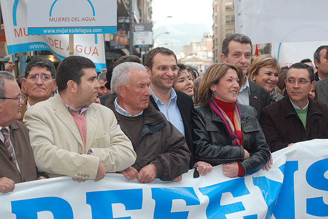 ASAJA Murcia tilda de rotundo éxito la unión de todos los sectores sociales a favor del trasvase Tajo–Segura en la concentración de Murcia - 3, Foto 3