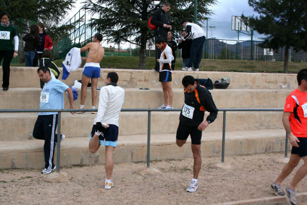 Raul Cifuentes y Lisa Woods encabezan el IV circuito de carreras - 13