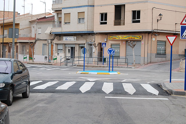 Finalizan las obras de la glorieta de la avenida de la Constitución de Lorquí - 3, Foto 3