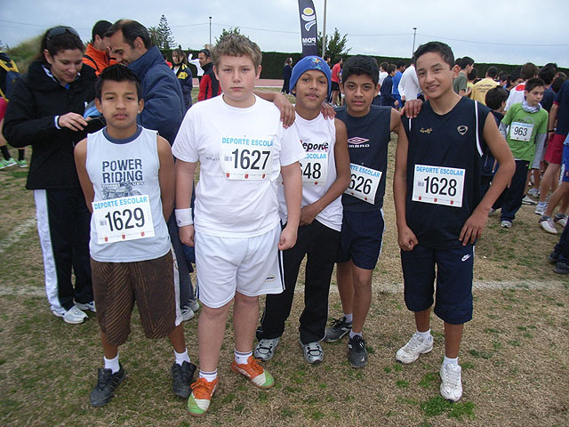 Treinta y seis escolares de Totana participaron en la Final Regional Escolar de Campo a Travs - 10