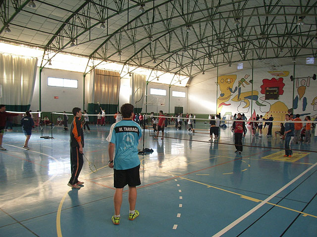 Totana acogi la primera Jornada Regional Escolar de Bdminton - 3