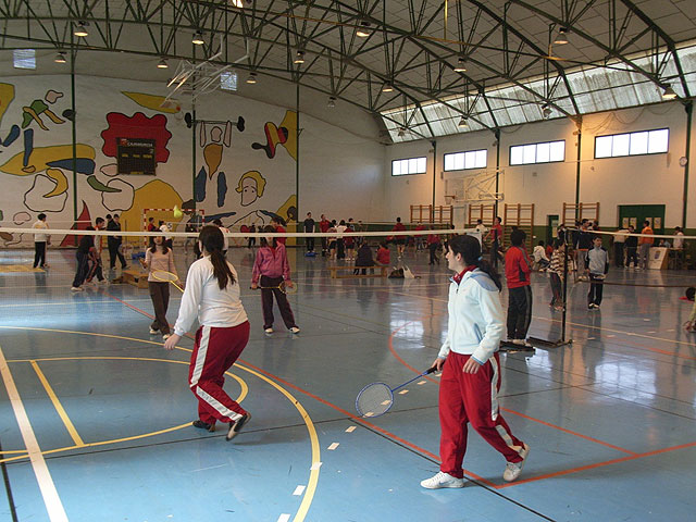 Totana acogi la primera Jornada Regional Escolar de Bdminton - 6