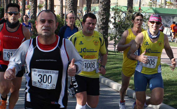 Los atletas del Club Atletismo Totana ultiman su preparacin para la maratn de Barcelona - 5