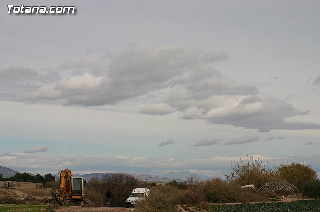 La Confederacin Hidrogrfica del Segura limpia y adecua la mota del ro Guadalentn - 22