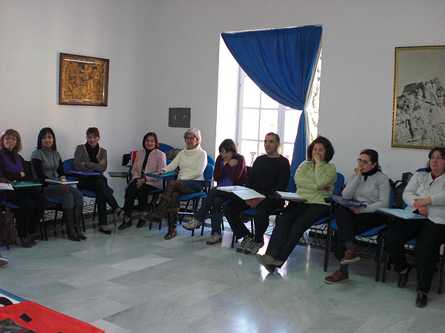 Se clausura el Curso “Gerontologa” con la correspondiente entrega de diplomas, Foto 2