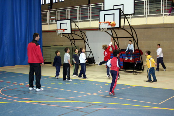 La Escuela del CB Murcia, el primer contacto con el baloncesto - 4