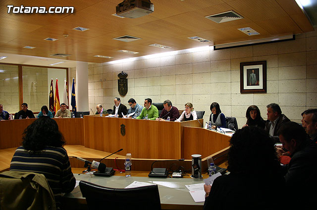 El alcalde propondrá al Pleno el reconocimiento de la Corporación a varios trabajadores del ayuntamiento de Totana - 1, Foto 1