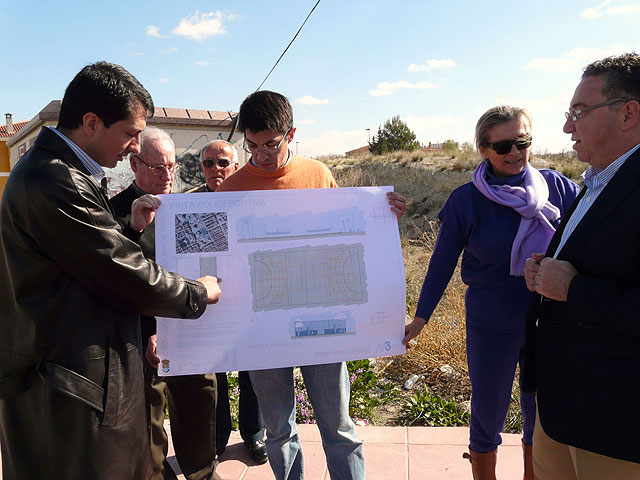 El Ayuntamiento de Molina de Segura construirá una pista polideportiva en el terrero donde AFESMO levantará su centro de día - 1, Foto 1