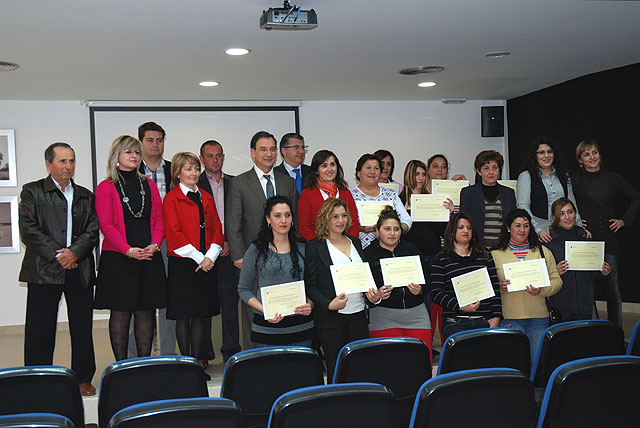 La Comunidad invierte 360.000 euros en cursos de Habilidades Sociales Básicas - 1, Foto 1